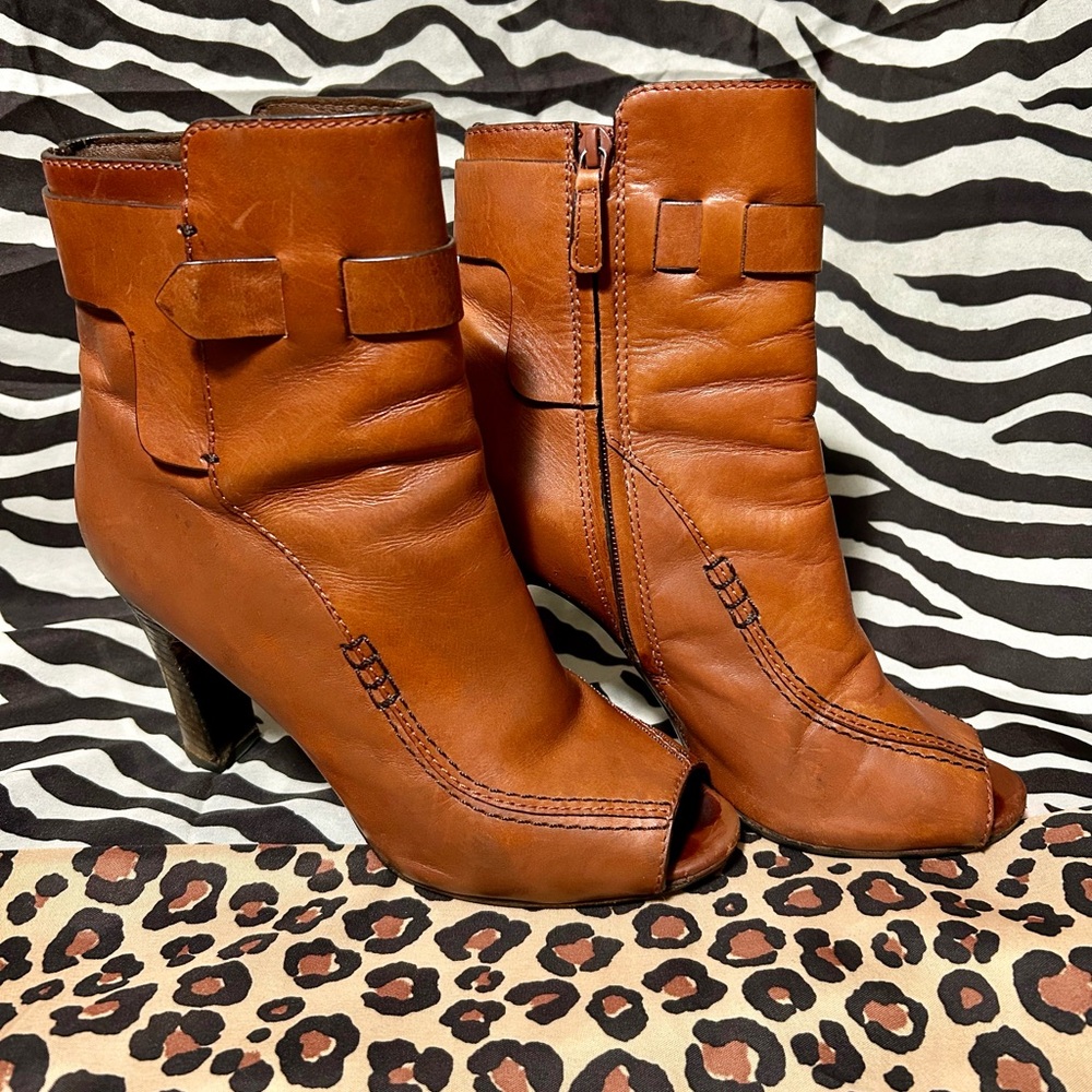Tory Burch Brown Heeled Boots with Slouchy Design
